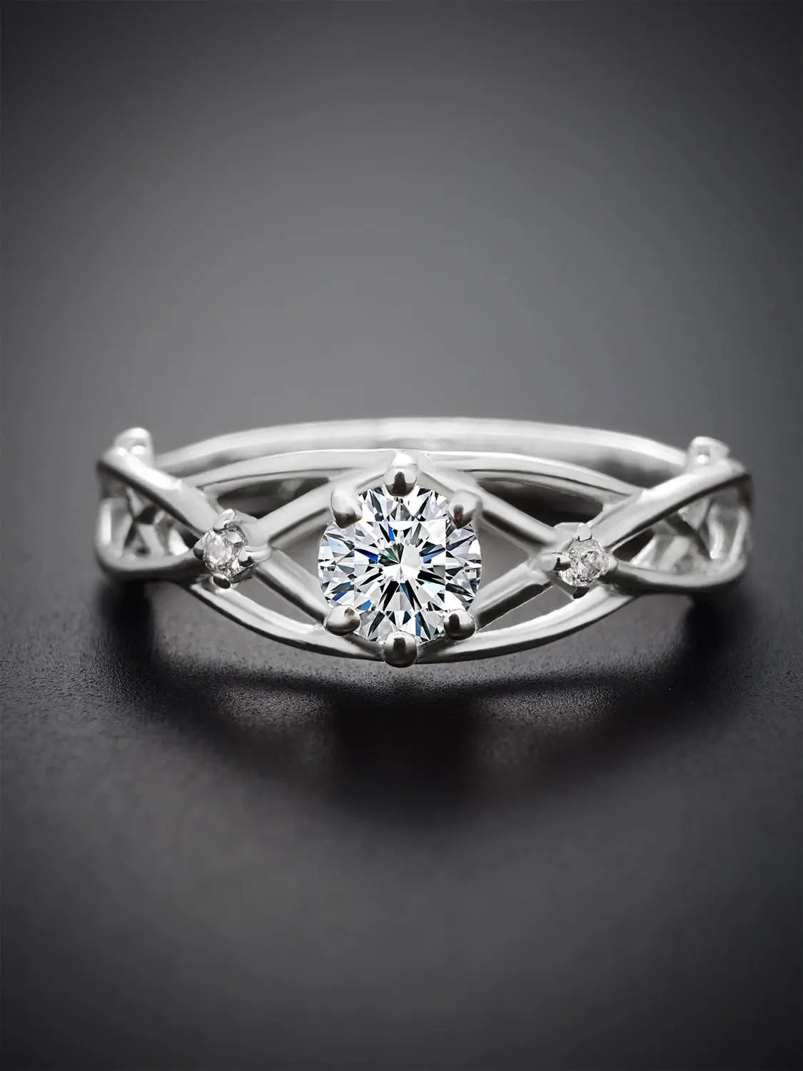 Moissanite diamond branch ring Elegant moissanite diamond branch design ring in silver